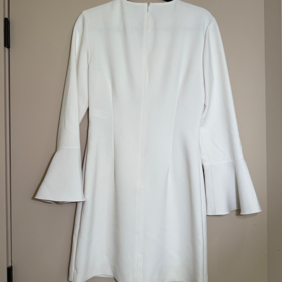 Elizabeth and James Off-White Dress – Size 8 – Excellent Condition - Picture 5 of 6